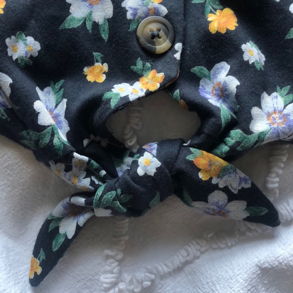 AE Cropped Tie Front Tank Top - Picture 3 of 4